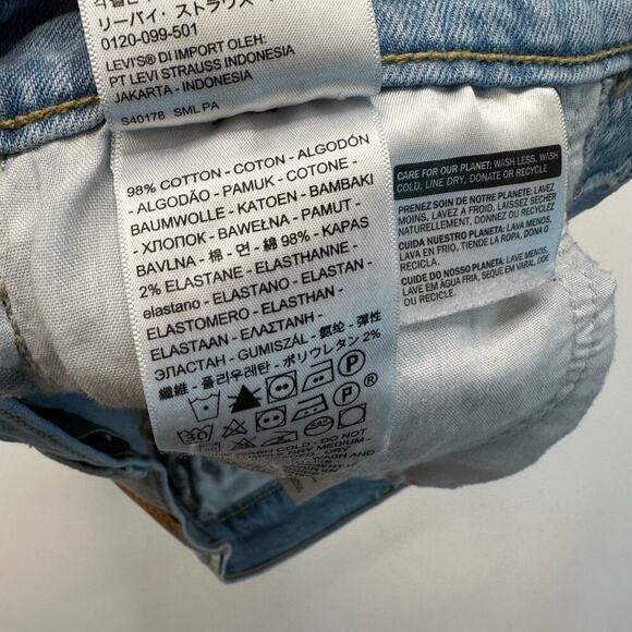 Levi’s Wedgie Skinny Denim Shorts Size 25 - Picture 6 of 7